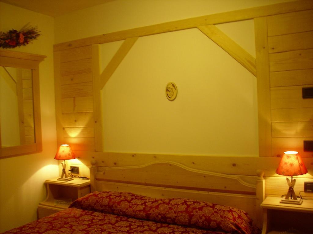 Maso Pin Panzió Madonna Szoba fotó